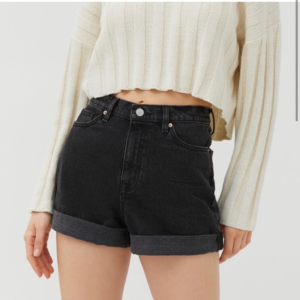 BDG Urban Outiftters Black Mom High Rise Jean Shorts Size 26